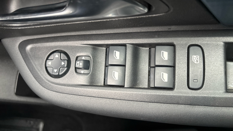 Citroen C4 100kW Shine Plus 50kWh 5dr Auto Electric Hatchback